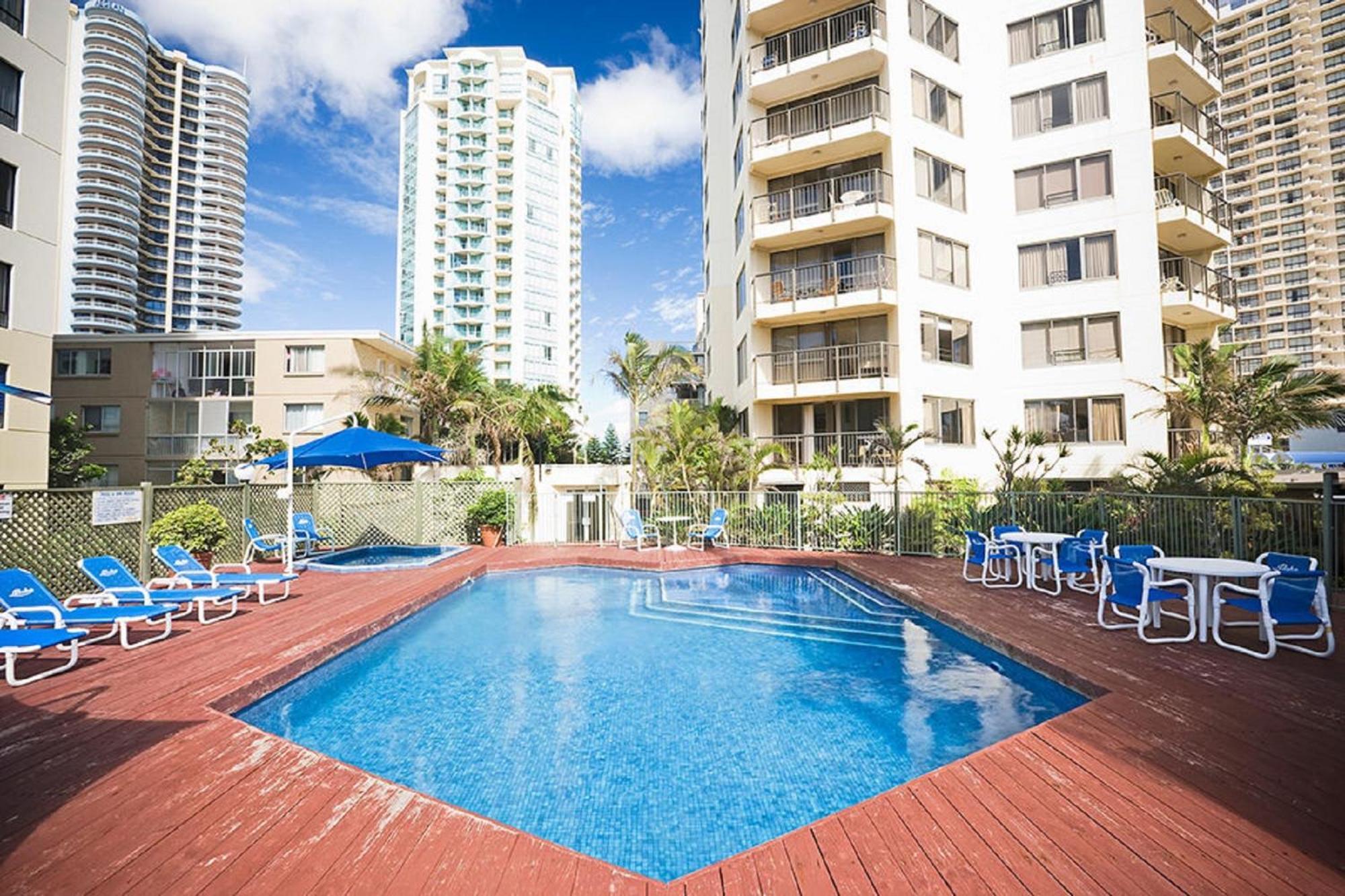 Erika'S Holiday Apartment ゴールドコースト エクステリア 写真