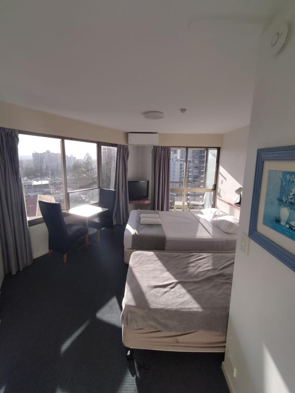 Erika'S Holiday Apartment ゴールドコースト エクステリア 写真