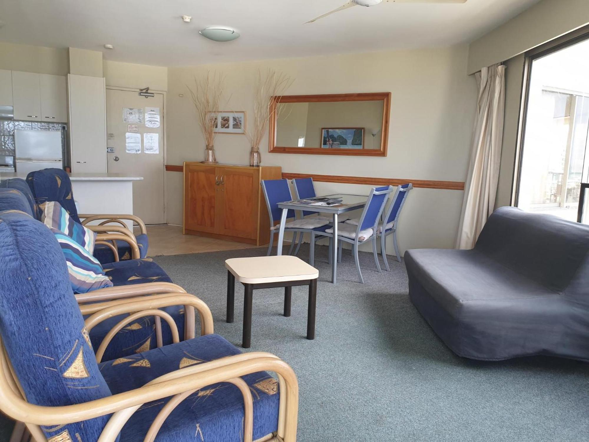 Erika'S Holiday Apartment ゴールドコースト エクステリア 写真