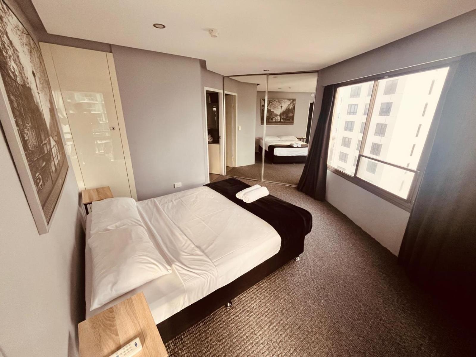 Erika'S Holiday Apartment ゴールドコースト エクステリア 写真