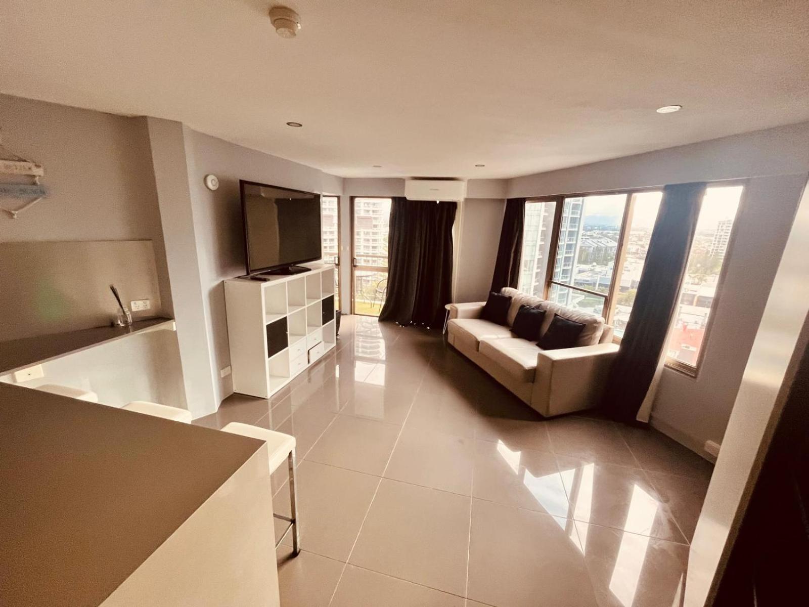 Erika'S Holiday Apartment ゴールドコースト エクステリア 写真
