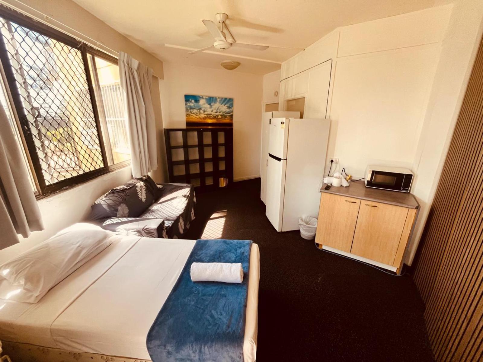 Erika'S Holiday Apartment ゴールドコースト エクステリア 写真