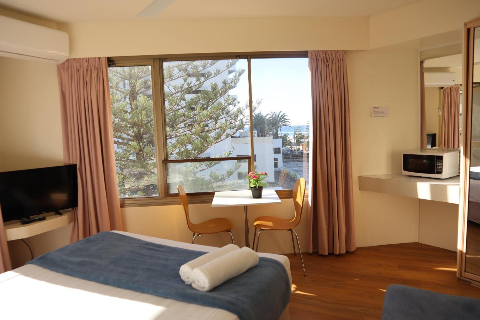 Erika'S Holiday Apartment ゴールドコースト エクステリア 写真